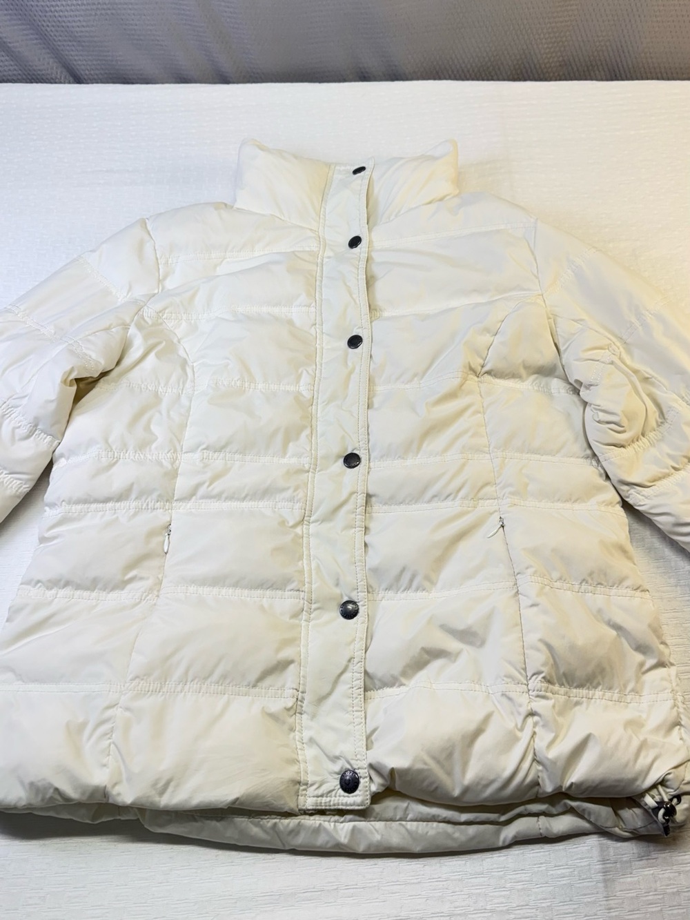 Land’s End Youth Unisex Cream Puffer Winter Jacket Down Linning Size 10/12 youth
